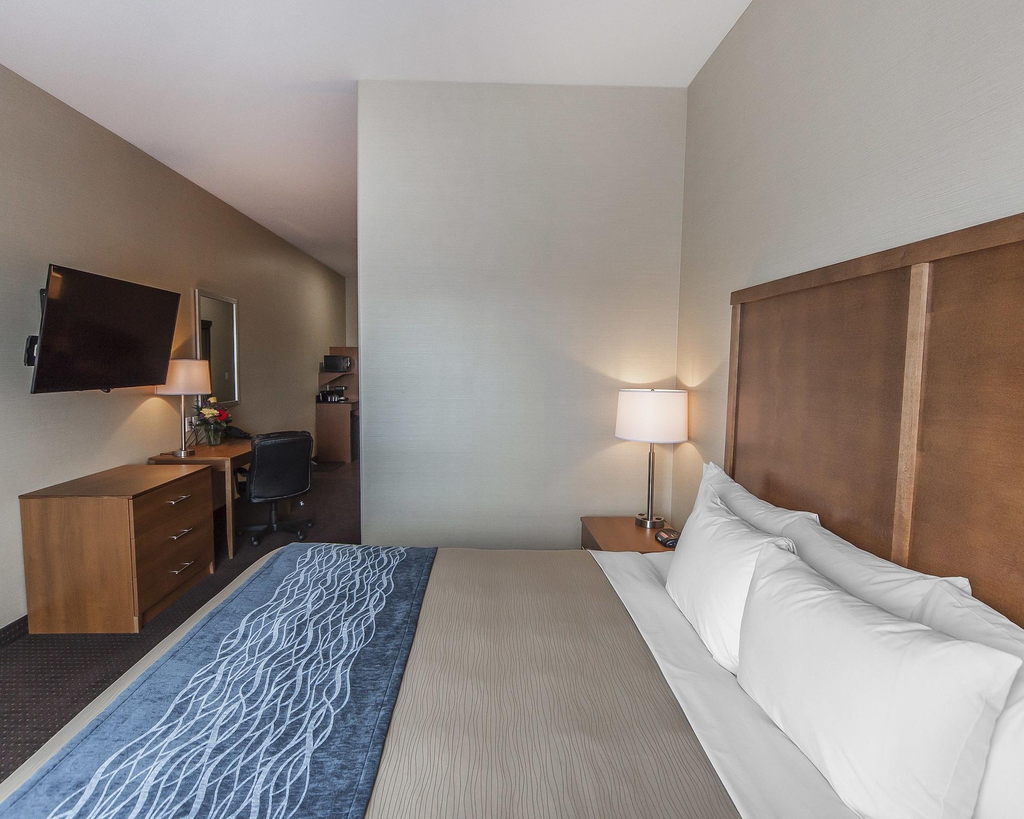 Comfort Inn & Suites Bonnyville מראה חיצוני תמונה