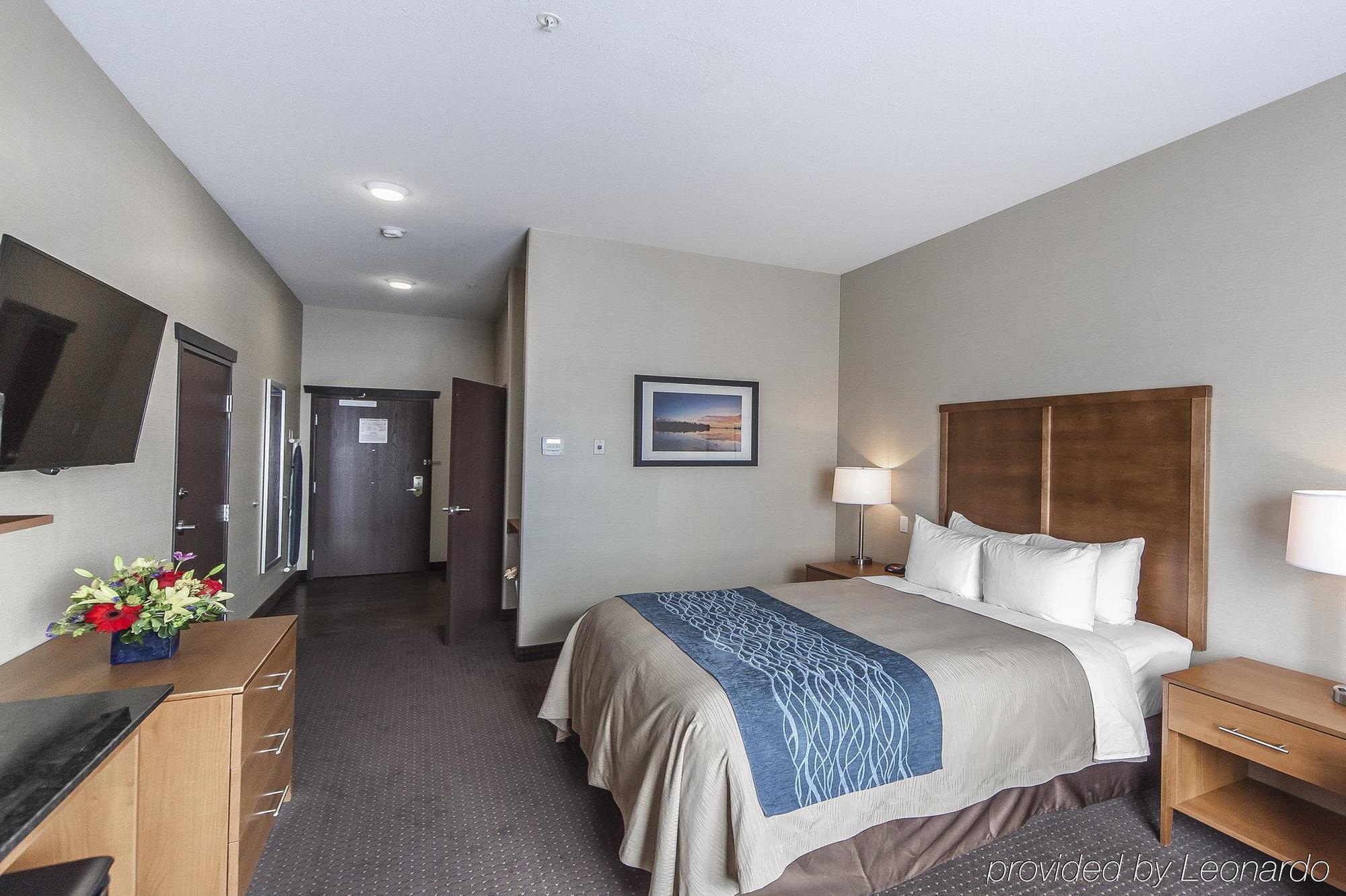 Comfort Inn & Suites Bonnyville מראה חיצוני תמונה