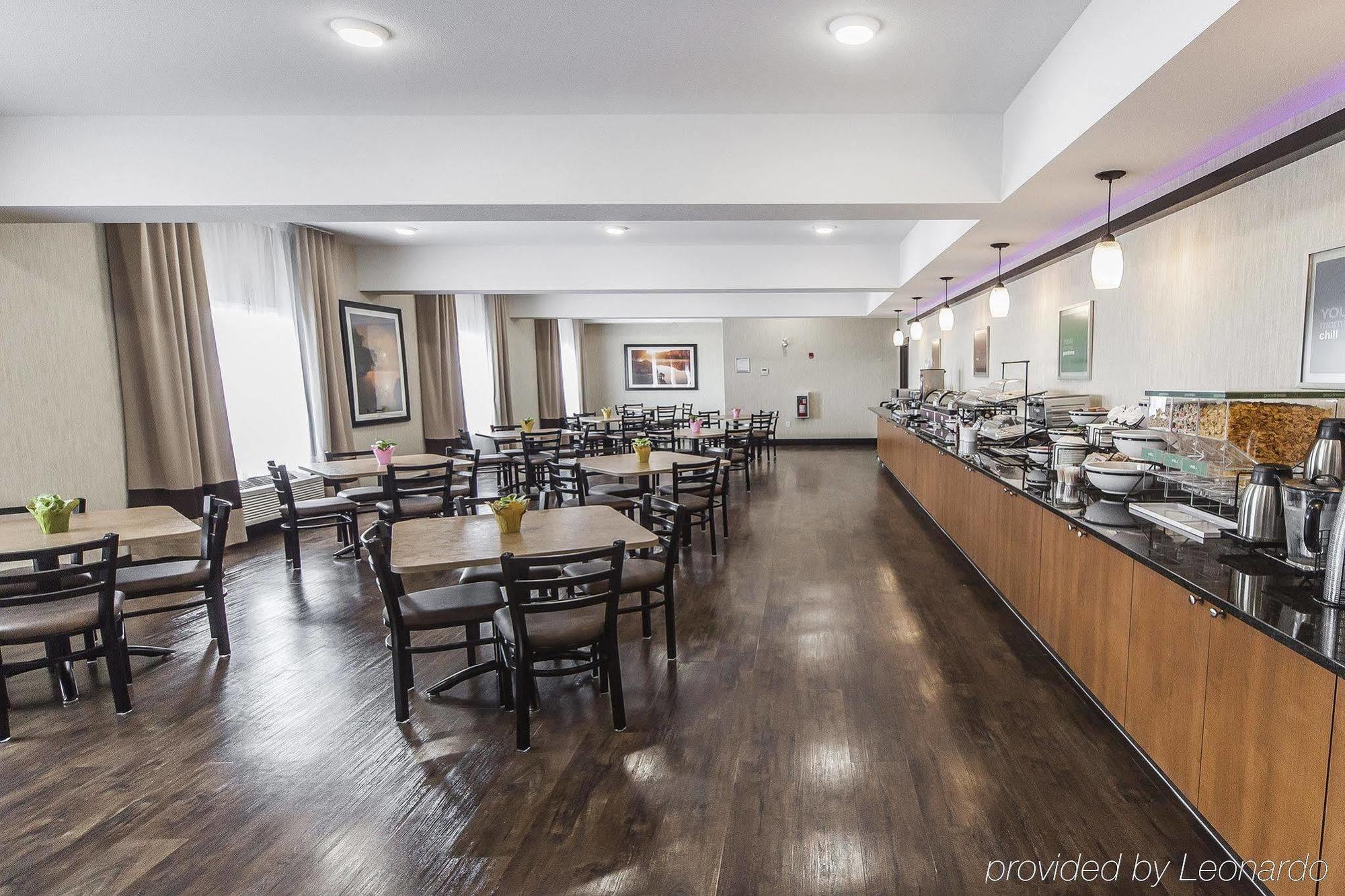 Comfort Inn & Suites Bonnyville מראה חיצוני תמונה